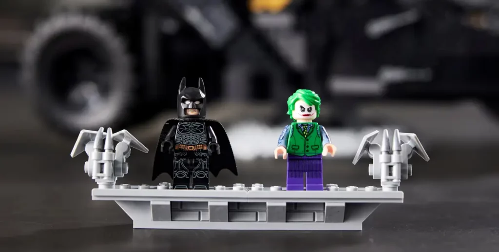 batmobile-lego-76240-dc-batman-2