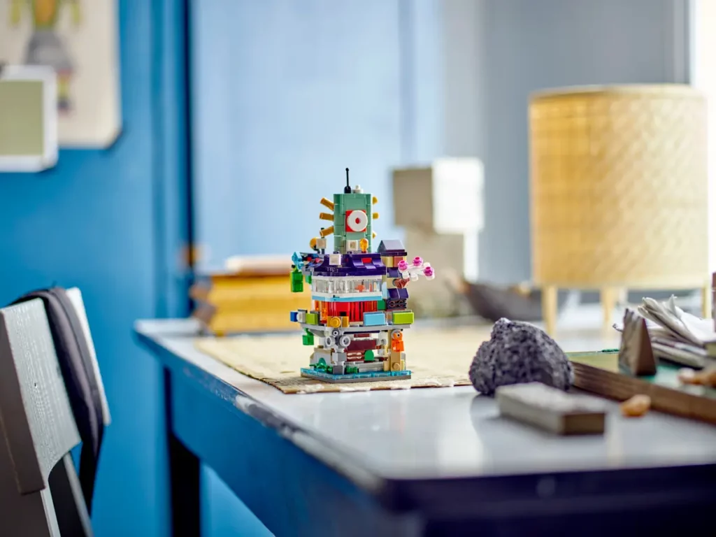 Micro-ninjago-city-40703-3